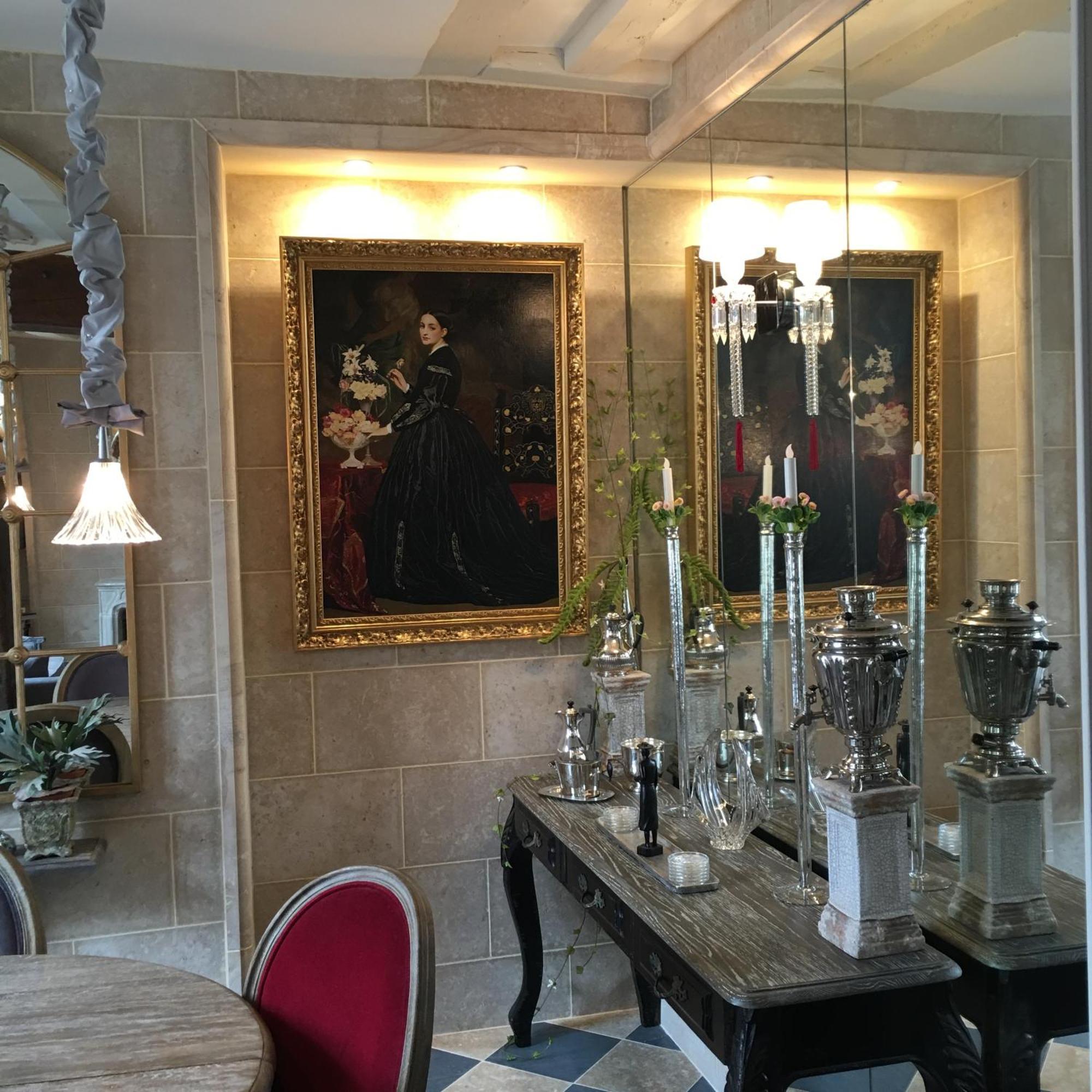 Place Dauphine Apartment *